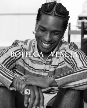 Carrie Mae Weems Instagram - “To all the fathers who dare to dream, to all the fathers who dare to love.” — Carrie Mae Weems

“PORTRAITS OF FATHERHOOD”

A$AP ROCKY x CARRIE MAE WEEMS x BOTTEGA VENETA

#bottegaveneta