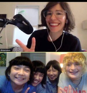 Carrie Brownstein Instagram - A joy and honor to interview the @the_linda_lindas for the @guardian. I love their music and can’t wait to hear the album they’re working on!