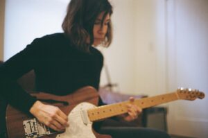 Carrie Brownstein Instagram - Turtlenecks help with concentration.