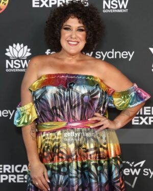 Casey Donovan Instagram - Last night on the red carpet @sydneyworldpride for the Blak & Deadly First Nations Gala at the iconic @sydneyoperahouse

HMU by - @emmamoore_artistry

Dress and design by @paul.mccann_art

📸 by Don Arnold 

#SydneyWorldPride #BlakAndDeadly #SydneyOperaHouse #paulmccann