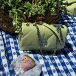 Casimere Jollette Instagram - picnic with @toryburch 🧚🧺