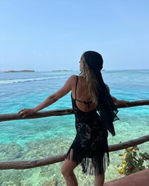 Casimere Jollette Instagram - on my shell phone 🐚 con @maaji