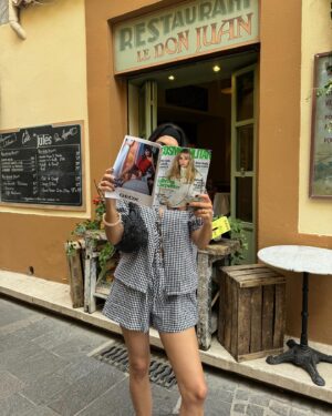 Cassandre Lapierre Instagram - L'imprimé vichy ; oui ou non ? 
Perso je suis fan de ce set noir & blanc ✔️

#outfitoftheday #outfit #ootd #set #lookoftheday #lookdujour #inspolook #inspooutfit