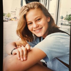 Cassidy Freeman Instagram - ‘Sup 1995 🐣