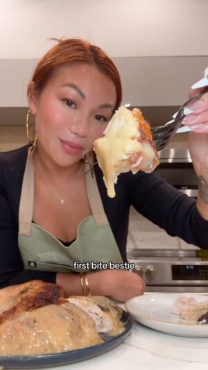 Cassie Yeung Instagram - Turkey gravy 🦃

Recipe⬇️

3 Tbsp fat from drippings
3 Tbsp flour
2 cups broth from turkey

Strain out the veggies from the bottom of your turkey. Separate the fat from the rest of the drippings by either allowing to solidify in the fridge or spooning/sucking out with a turkey baster. To a saucepan, add in about 3 Tbsp fat and whisk in 3 Tbsp flour until the flour has cooked out or until it reaches your desired consistency. Slowly start whisking in the broth. Simmer for about 5 minutes until the gravy thickens. Keep in mind, it will continue to thicken as it cools. 

If you prefer more gravy, add in additional fat from the drippings or butter if you don’t have enough and add additional flour for a 1:1 ratio. Along with the broth from the turkey drippings, you can add in store bought chicken/turkey stock OR make your own stock from the turkey neck and giblets that were included with the turkey.