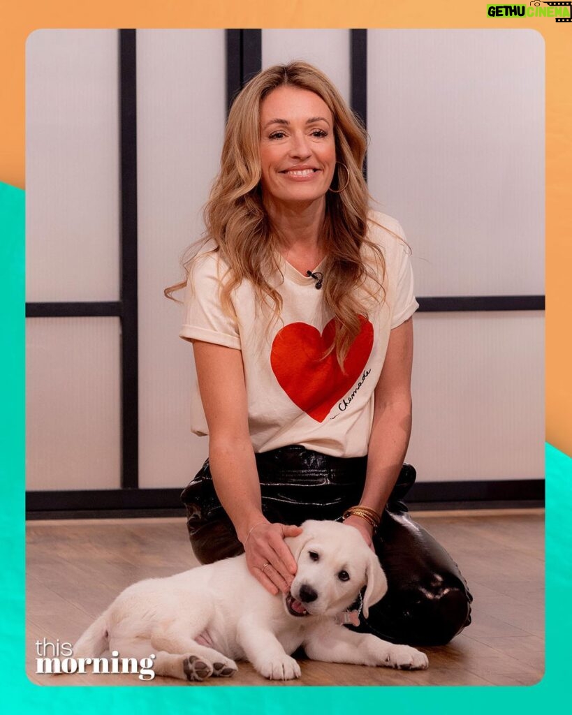 Cat Deeley Instagram - And they call it puppy love! 🐶🤍 Swipe left to pet our adorable Buddy, who’s currently being trained by @dogsforautism.🐾
