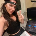 Cat Zingano Instagram – Working to create and maintain my best self, naturally.
This is the same machine that I talked about on @joerogan a couple years ago. It has done amazing things for myself some of your other favorite most famous high level athletes. I’m so lucky to have resources like this for my title fight training camp. Check them out!

intellbio.com @intellbio @magicflowbus 
#equiscope #intellbio #flowreal
#bellator300sandiego