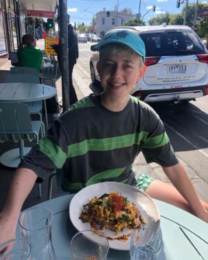 Catherine Bohart Instagram - Melbourne adventure Pt.2 - Ellen leaves tomorrow, I’ll miss her but I will enjoy eating everything on my own plate…or even just having the first bite some time 🦘 🐨