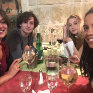 Catherine Davydzenka Instagram - ✨1 an déjà ✨
-
Bien trop émue pour pouvoir mettre des mots sur le bonheur que je ressens de vous avoir tous rencontrer…
Je me contenterai de partager quelques souvenirs ❤️
-
@itc_tf1 @tf1 
-
@agustingaliana @benjaminbaroche 
@lucia_passaniti @fitry.sarah @azize_diabate @khaled_alch @marvinpellegrino @rebecca.benhamour @nicodanselmo