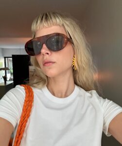 Actress Catherine St-Laurent HD Instagram Photos and Wallpapers June 2024