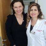 Catherine Mazoyer Instagram - Hoy fui a @clinicamadeleyne.cl a comenzar un tratamiento de mesoterapia con plasma rico en plaquetas. Tengo poco pelo y muy débil, así que en unos meses más verán el cambio. Los invito a conocer @clinicamadeleyne.cl y a @dra.madeleyne , nutrióloga.