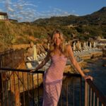 Catherine Paquin Instagram - 💭 : Dolce Vitae Dress : @revolve