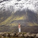 Catherine Paquin Instagram – Beauté infinie 🏔️🌞✨🍯🧚🏻 Je veux pas influencer personne, mais BOOK THE FLIGHT – où tu veux , pas besoin d’aller en Islande, mais voyager recharge l’âme 🌛🔋 

& la magie de @david_maman 📸