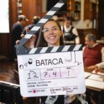 Ceci Flores Instagram - Terminó el rodaje de mi primer cortometraje. No me cabe la sonrisa en la cara. Gracias a todos los que creyeron en mí, y en mi historia. . . Definitivamente elegí al mejor cast para darle vida a Julián y a Renata @sergiolozano @caro_perezcano son increíbles. . . Gracias @macariaactriz y @archiebalardi por su amistad, y por echarme la mano con éste que para mí, fue un proyecto muy especial. A @carloscorona70 por brincar al proyecto sin conocerme y confiar en mí. . . A todo mi crew: que gozada compartir y reír con ustedes. ¡Qué talento! Me los llevo en el corazón. . 📽️🤍