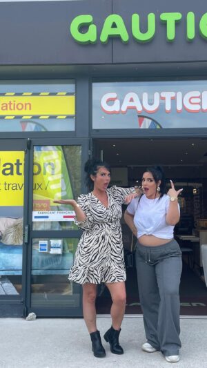 Cécile Consul Instagram - ⚠️LIQUIDATION chez @gautier_aix jusqu’au 30 novembre 2022 pour implanter une nouvelle collection 
-Fabriquant de meubles Français
-Production 100% basée en Vendée 
-Entreprise de 60ans
-Gamme Gautier en 2022 : 
Salons - salle à manger - dressing - chambre adultes et enfants 
-Produits de très grande qualité, garantie 10ans
Marque haut de gamme, disponible à des prix qu’on n’a pas l’habitude de voir dans un magasin Gautier.

Avec la participation de mamie Huguette ❤️