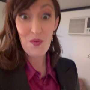 Celia Pacquola Instagram - Some fun (I think) facts that no one asked for. On tonight’s ep of @tgyhofficial my incredible stylist @mutabazi_k let me wear my own suit from home which was made by @oscarhunttailors specially for wearing to the @aacta awards 2021 to commemorate the nomination of Rosehaven’s 5th and final season. We didn’t win but I loved wearing it next to my pal @lukewmcgregor (I also wore it to his wedding this year) ALSO the day we went to the AACTAs was the day I found out I was pregnant, I told Luke (after @daramunnis) went home sober and ate a million room service. I’m just saying me and this suit have history. Hope you like the ep tonight 730pm and no I’m not pregnant again. X