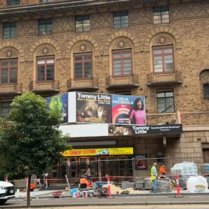 Celia Pacquola Instagram - @melbcomedyfestival is a lot of things including lols and mates and photos. Launch yesterday, @oxfamaustralia Gala on tonight 9pm @abctv and my show opens tomorrow.
Enjoy the show tonight and donate ❤️ #micf