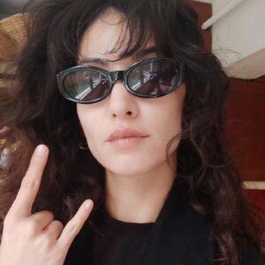 Cemre Melis Çınar Instagram - Meliscim canım nerelerdesin? 
Sizin için süpriz bir son hazırladım:)
