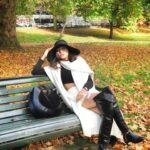 Ceren Yılmaz Instagram - Yaz gelmeden Sonbaharı bekler olduk.. 🍂 🍂🍂