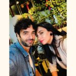 Ceren Yalazoğlu Karakoç Instagram – Sevgili iyi ki doğdun🥂
Seni seviyorum ❤️