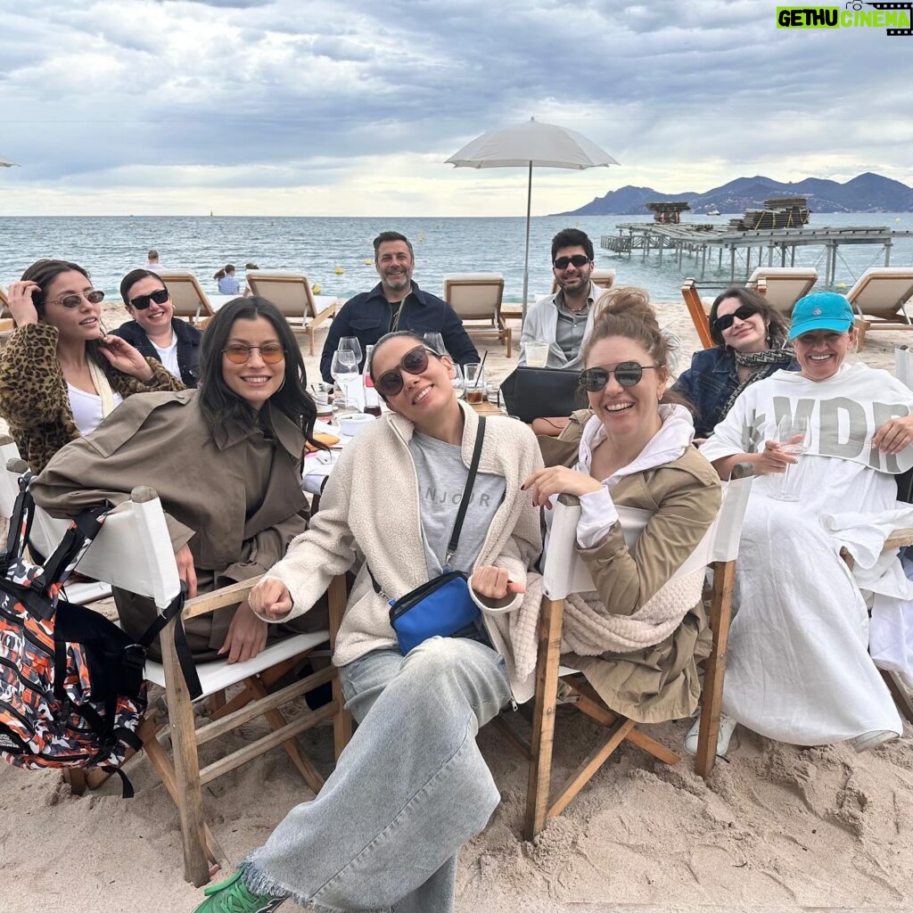 Ceren Yalazoğlu Karakoç Instagram - Yenildi, içildil, eğlenildi, dönüldü! (Sonda sürpriz var🤓) #Cannes2024