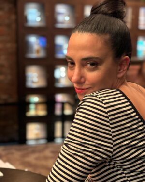 Ceren Yalazoğlu Karakoç Instagram - Bi’ pazar dump’ı da benden gelsin o zaman! 🥂🤍