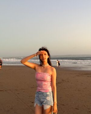 Chae Seo-jin Instagram - 