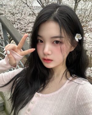Chae Soo-ah Instagram - 건강하게 해주세요🙏🌸