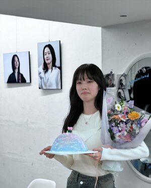 Chae Won-been Instagram - 💧🩷
고마워고마워고마워 정말 감사합니다
잊지 않고 보답할게요 ᵒ̴̶̷̥́ ·̫ ᵒ̴̶̷̣̥̀