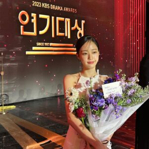 Chae Won-been Instagram - 🙇🏻‍♀️💕