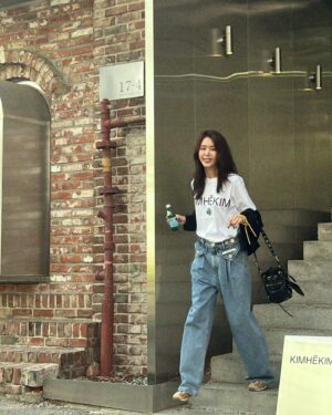 Chae Jung-an Instagram - 토욜☀️