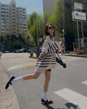 Chae Jung-an Instagram - 오늘도 발레🩰 
Sissonne 의 생활화😝