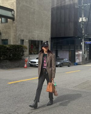 Chae Jung-an Instagram - 웃으면 봄이온다🌼🌸