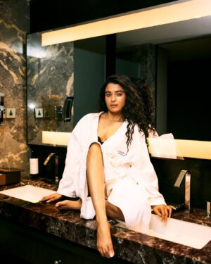 Chaitra Achar Instagram - I was ready long ago😉😎….
Now waiting for @voguemagazine @vogueindia

PC: @avinashmurthy 
MU & Styling: @chandana_nambiyana 
Location: @conradbengaluru