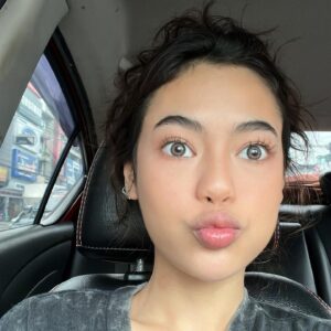 Chaleeda Gilbert Instagram - Life’s a soup, I’m a fork🤹🏻‍♀️