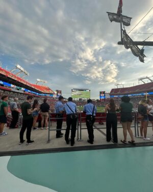 Chalet Lizette Brannan Instagram - Tampa photo dump