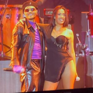 Chanel Terrero Instagram - 100 MILLONES de ✨gracias✨ 

❤️‍🔥🗡️ 
@abrahammateo 
❤️‍🔥🗡️