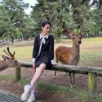 Chanidapa Pongsilpipat Instagram – ภาพที่มีเสียง 🦌~ เลื่อนรูปถัดไป #narapark #naradeer #naradeerpark #nara #japan #ChaniInAsia #FlatFF0634 #gucci