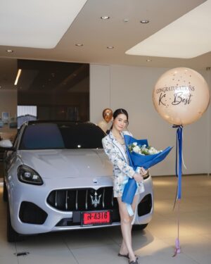 Chanidapa Pongsilpipat Instagram - Be proud of yourself for how far you’ve come and never stop pushing to be the best you can be. 🔱 #maserati #maseratigrecale #primaserie #newcar