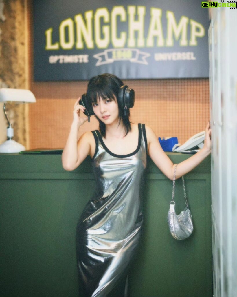 Chantalle Ng Instagram - Back to school 📖 @longchamp #LongchampSS24 #LongchampUniversity