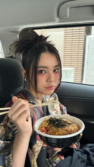 Chantel Yiu Instagram - i love to mummum in japan 🥣 

#foodvideo #food #foodie #foodphotography #foodblogger #foodstagram #instafood #foodlover #foodvideos #yummy #youtube #comedyvideos #makingvideos #subscribe #editingvideo #likes #newchannel #followback #youtubevideo #vlog #beautyvlogger #vlogbrothers #vinevideo #youtubechannel #fashionvlogger #bloglife #vlogsquad #comedyvine
