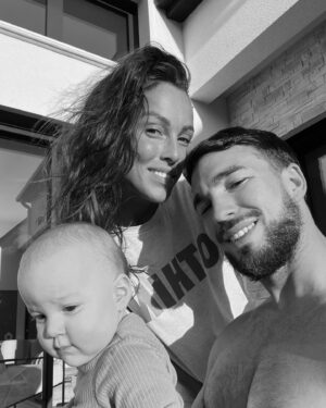 Charlène Le Mer Instagram - Petit résumé de ce long « weekend » 🤍