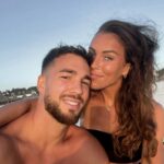 Charlène Le Mer Instagram - 7 mars 2014 - 7 mars 2024 « Ça fait 10 ans que t’es passé devant mes yeux 10 ans que j’me dis que, c’est ce qui m’est arrivé de mieux » 🫶🏻 Si fière de nous, de notre histoire et de ce qu’on a construit… hâte de devenir ta femme et de vieillir à tes côtés… je t’aime 🤍