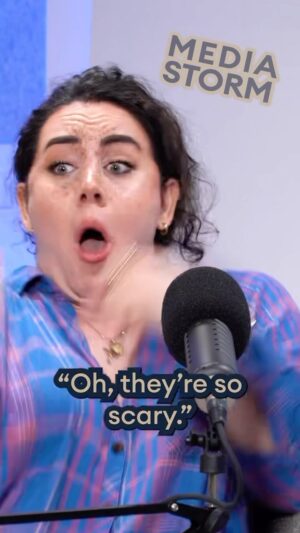 Charlie Craggs Instagram - Even if you don’t like trans people, you can’t argue with this. YOU are the ones who have made US punchbags and punchlines for centuries, you do NOT get to pull an uno reverse card out of nowhere and make out WE are the threat lol. Not on my watch. Not with the lipstick colour you were wearing dear. Love you @mediastormpod @helenawadia @mathildamall #checkyourlipstickbeforeyoucomeforme #naomicampbell #lipstick #no