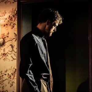 Charlie Murphy Instagram - Portia Coughlan @almeida_theatre #marinacarr I feel very lucky to have seen this. A dream cast led by insane talent @alisonjoliver @walleychris #ConorMacNeill  #CharlieKelly just joyful to watch despite the darkness. ⭐️⭐️⭐️⭐️⭐️