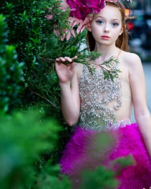 Charlie Townsend Instagram - First post from New York fashion week, I can’t begin to explain what an amazing experience this was, and how grateful I am to the designers for creating such amazing outfits for me to walk in.
Thank you @drisha_closet for this absolutely amazing dress and headpiece.  #nyfw2023 #newyorkfashionweek #models #newyork #blessed  #beautiful