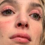 Charlotte Le Bon Instagram - CHEYENNE & LOLA commence DEMAIN à 20h40 sur @ocstv et on en a bien bavé pour faire la meilleure série possible, à base de folles rencontres, bien sûr, mais aussi de décoloration, d’éruption cutanée, de fatigue, de brushings, de faux sang, de vraies ecchymoses, de traversées nocturnes de la mer du Nord (angoisse), de froid et de lapins mignons. J’espère de tout coeur que ça vous plaira 🖤 @cheyenne_et_lola @lincolnprodtv