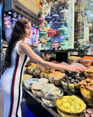 Charlotte M. Instagram - Daily reminder: non scordarti di essere te stessa