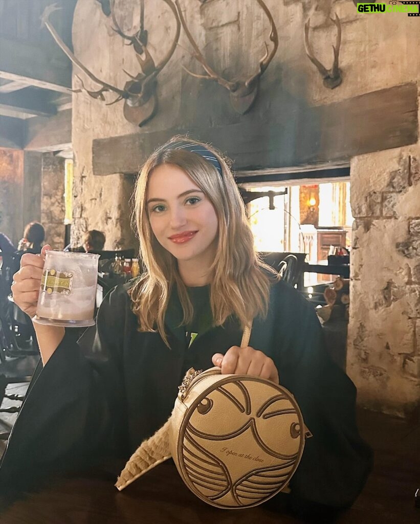 Charlotte McKee Instagram - For anyone wondering where I’ve been, I’ve enrolled at Hogwarts. 🧙🏼‍♀️🪄⚡️