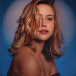 Charlotte McKee Instagram - Moon 🌚 Witch 🧙🏼‍♀️ Vibes ✨ @brandonwoelfel